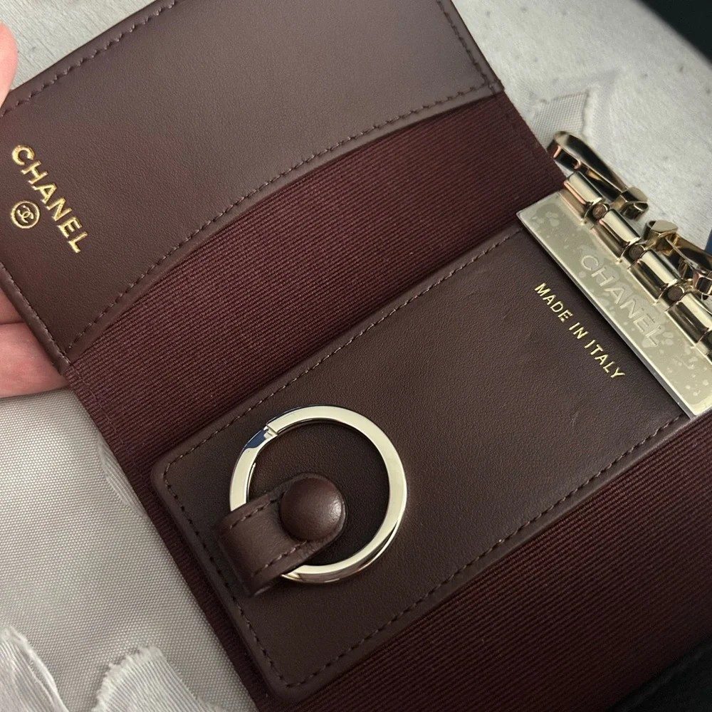 CHANEL Black Caviar Key Holder - NWT - Picture 5 of 8